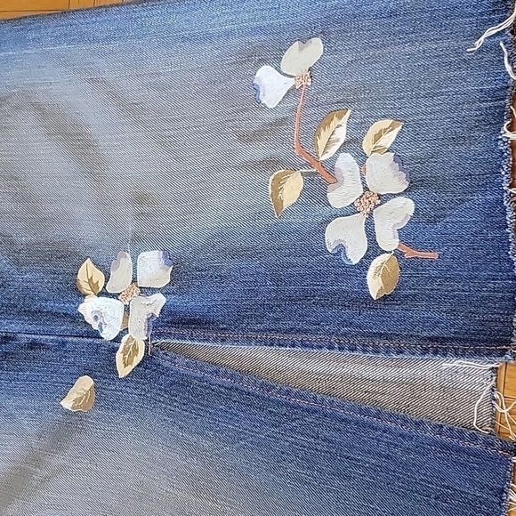 KENNETH COLE Denim Embroidered Skirt US 6 - Picture 2 of 5